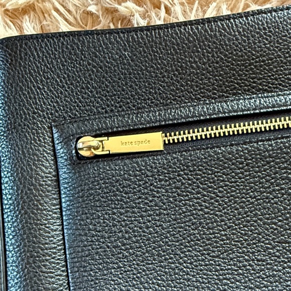 Kate Spade Lelia Zip Top Black Pebbled Leather Purse/ Crossbody LIKE NEW - Picture 4 of 16